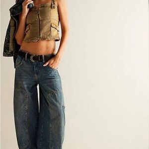 Free People We the Free Loren Carpenter Barrel Jeans, new without tags size 29